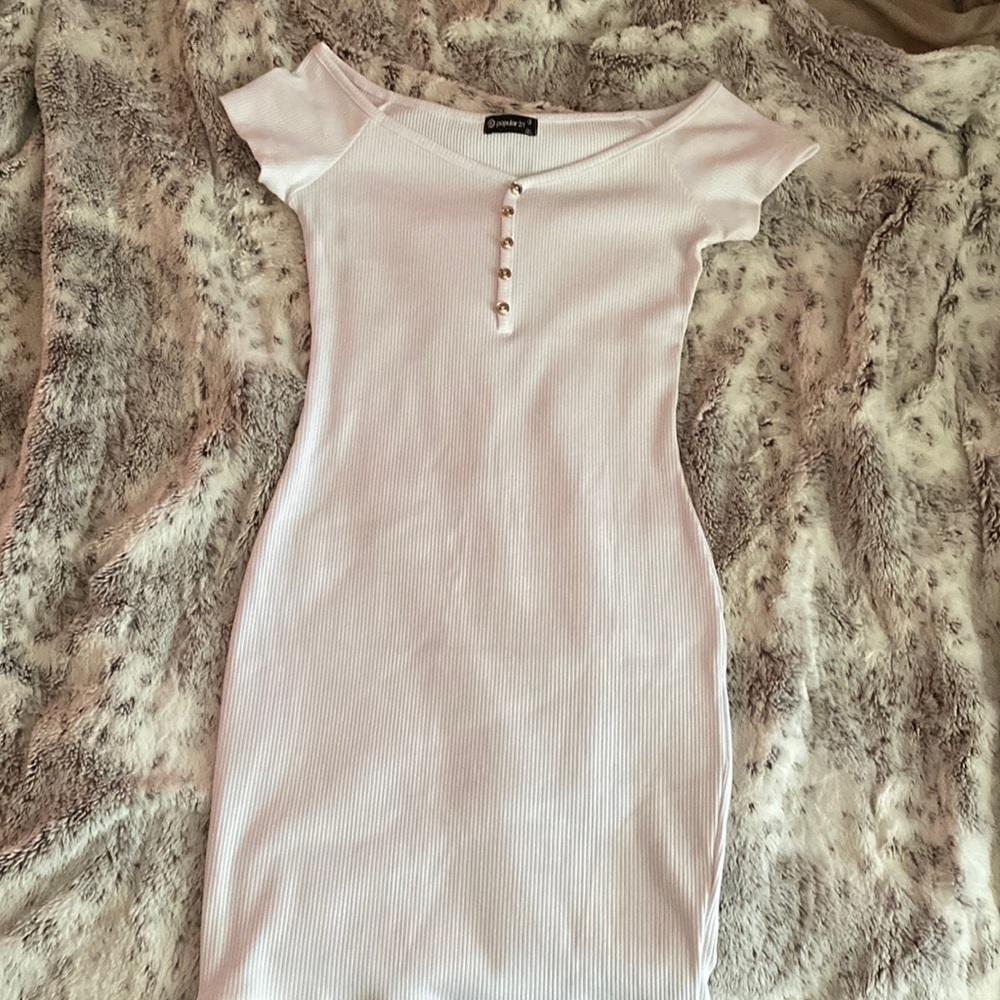 White ribbed dress